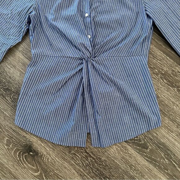 Donna Degnan pinstripe twist front blouse - Picture 2 of 6